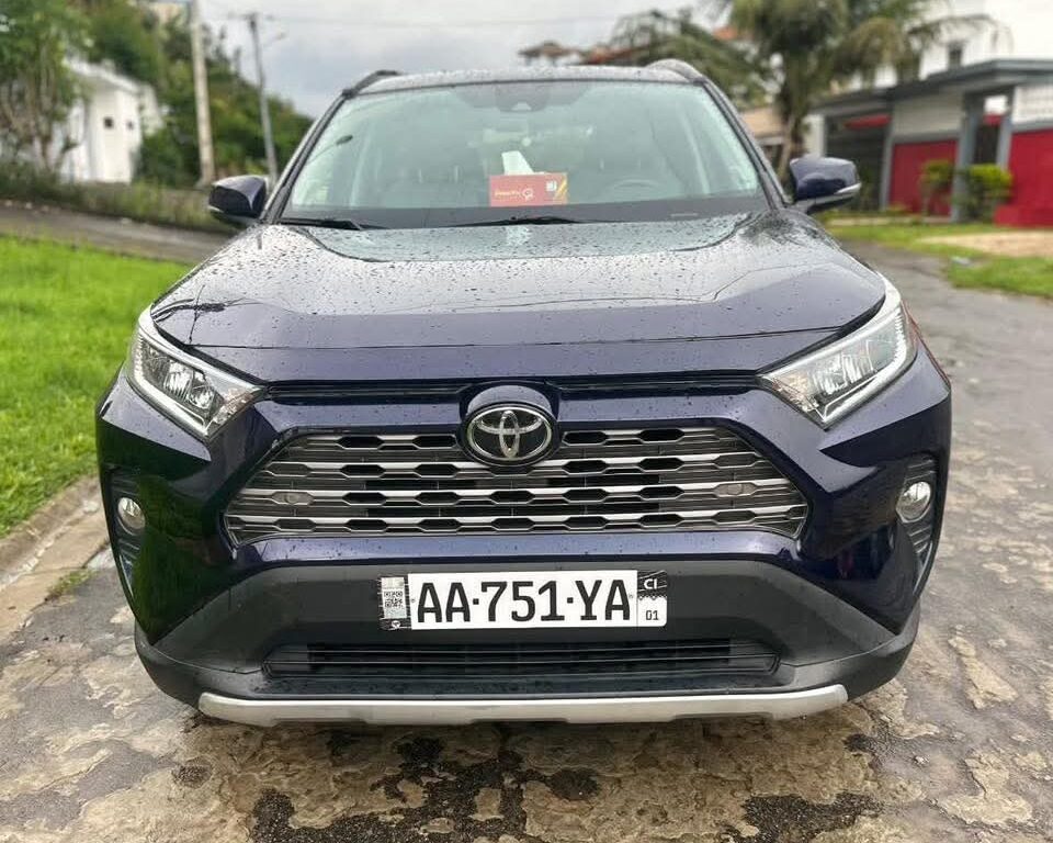 Toyota Rav4 Limited AWD 2022 Full options